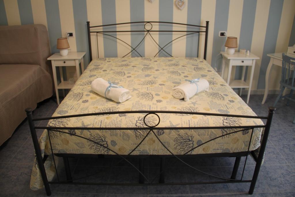 Casa Vacanze Stella Maris Taranto Eksteriør billede